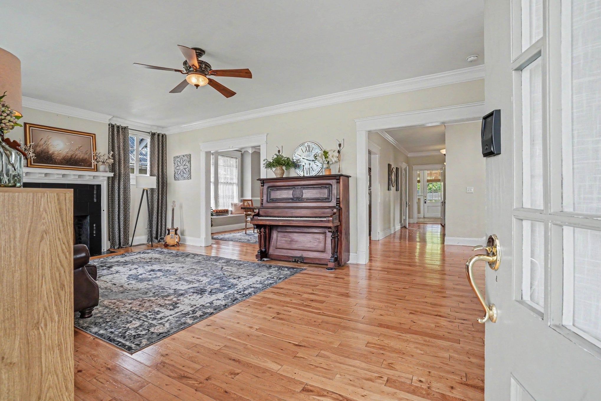 234 W Gay St