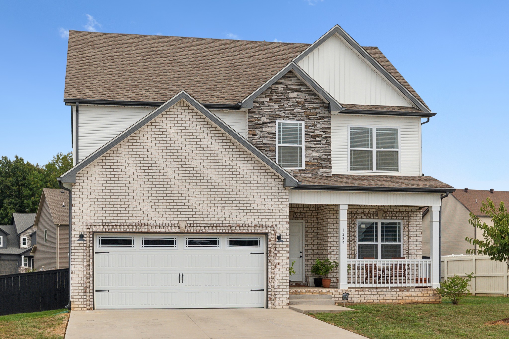 1225 Forsythia Ct