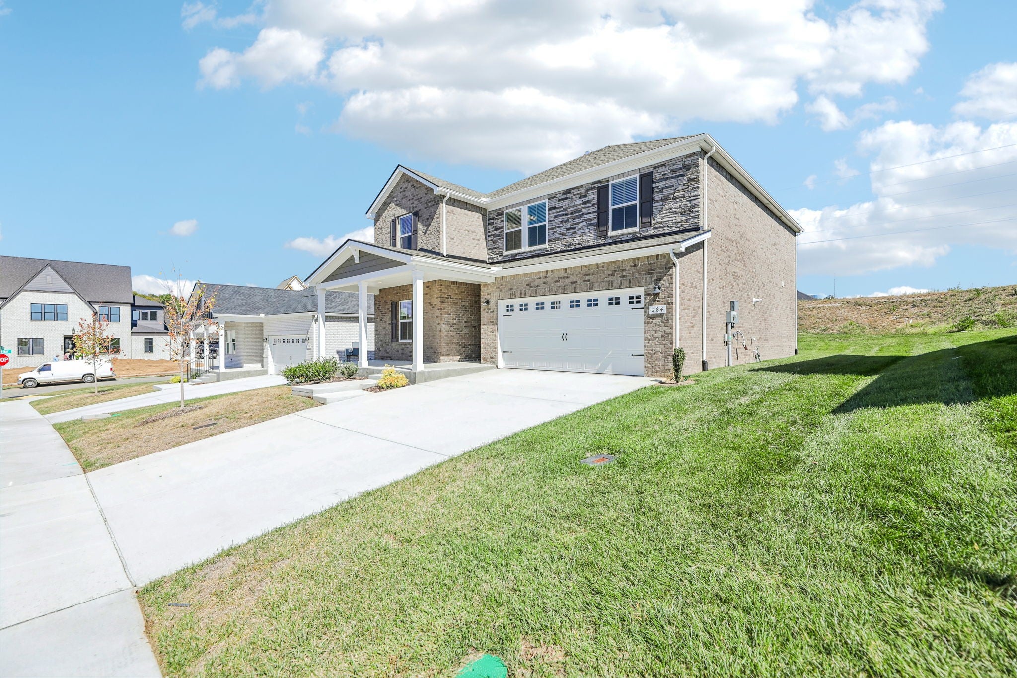 284 Astoria Dr