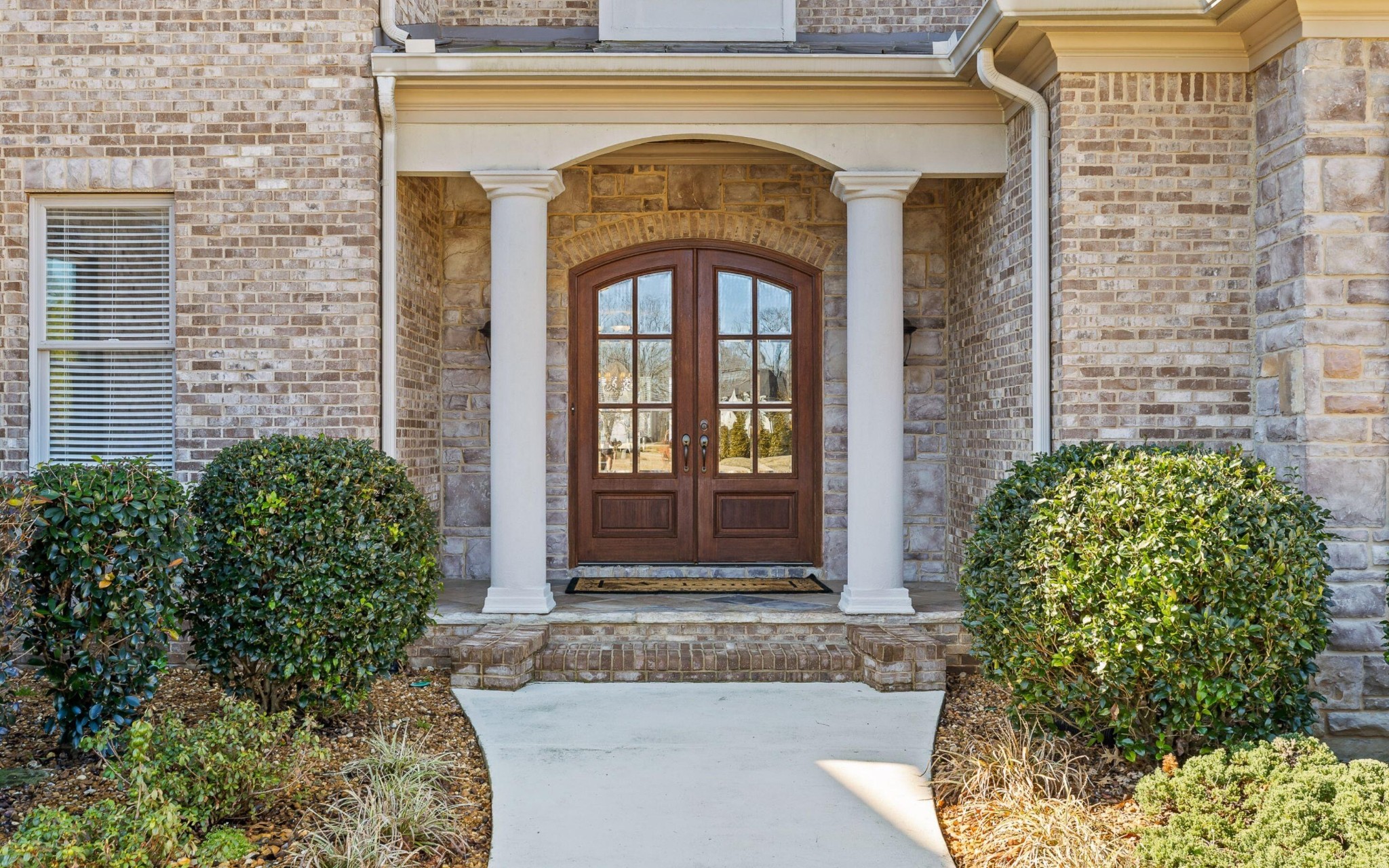 8594 Rambling Rose Drive