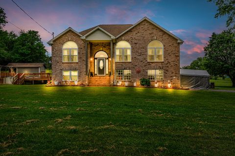 1383 Carters Creek Pike Columbia TN 38401