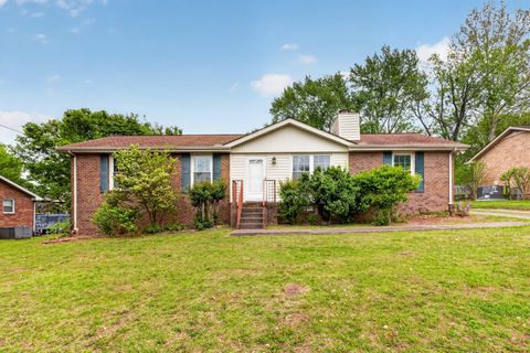 120 Hillwood Dr Hendersonville TN 37075