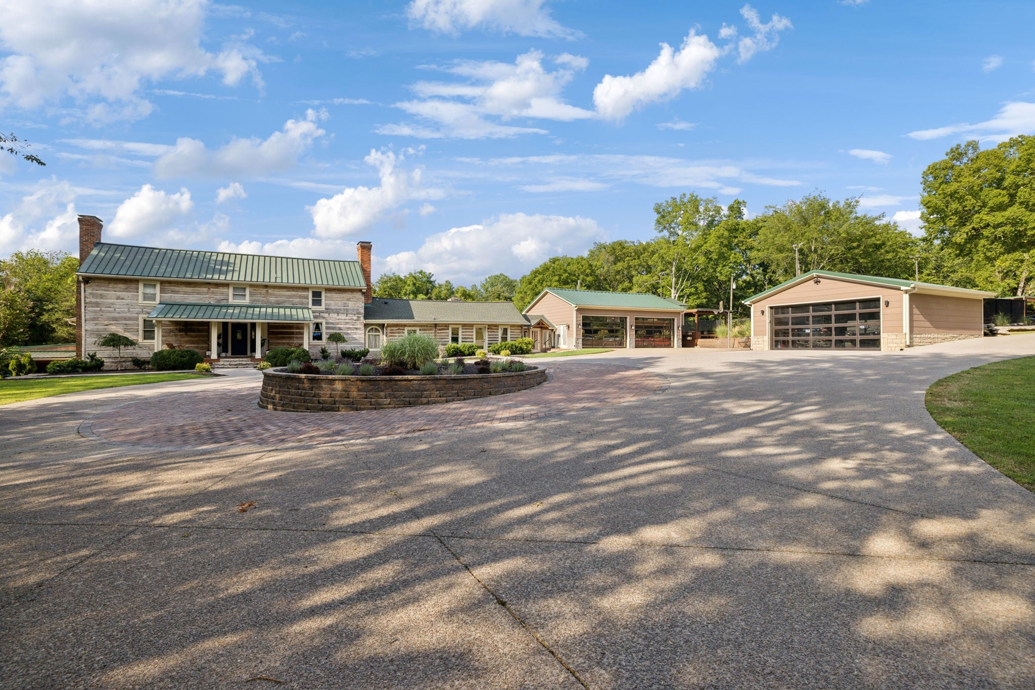 1435 Stewarts Ferry Pike