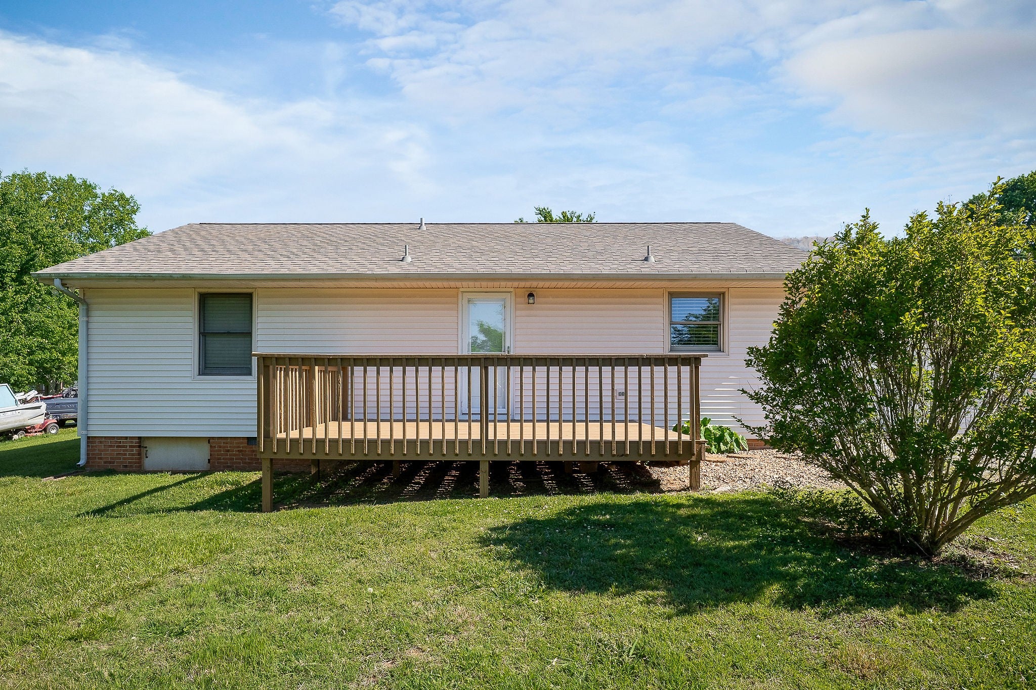 3422 Southmeade Dr