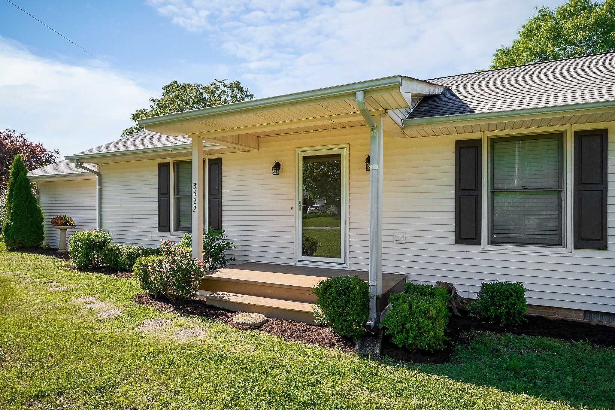3422 Southmeade Dr