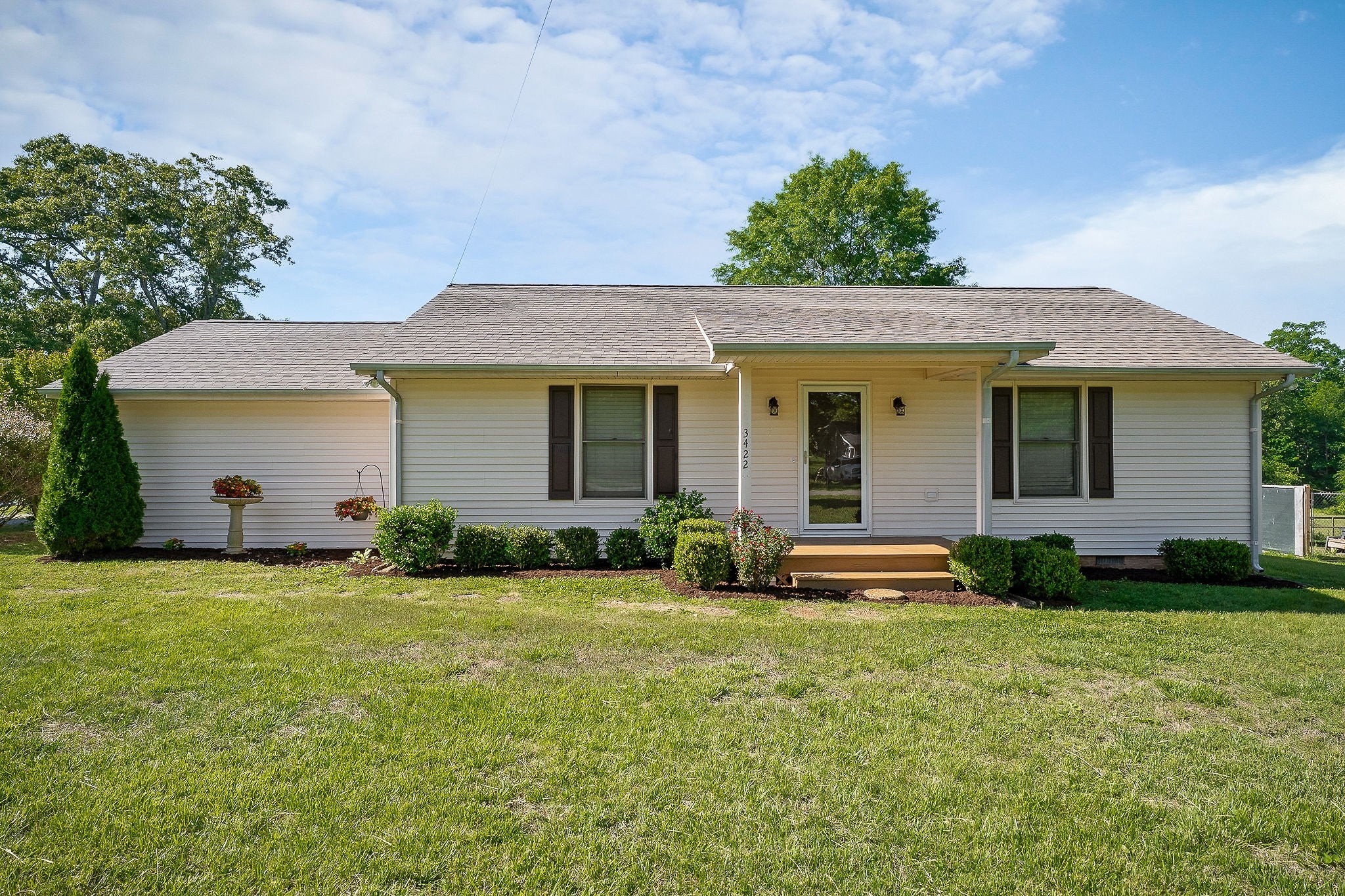 3422 Southmeade Dr