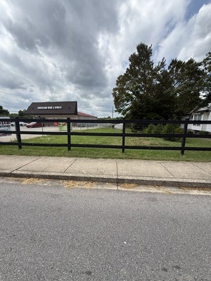 634 GREENWOOD AVE, CLARKSVILLE, TN 37040 - Image 1bd3e12d4e976b686ae5d7e4fe9c3634/772465117