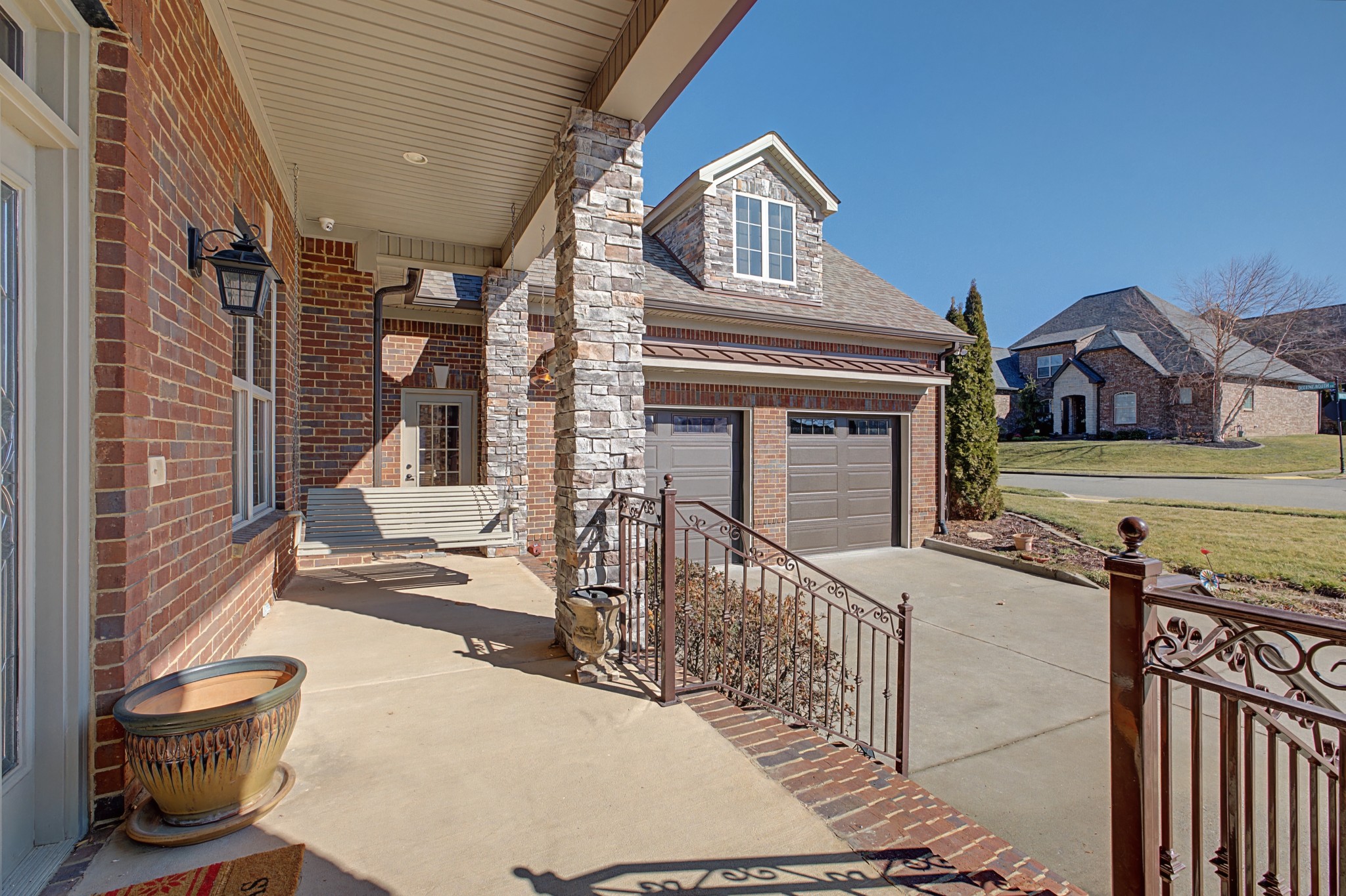 333 Bournemouth Lane