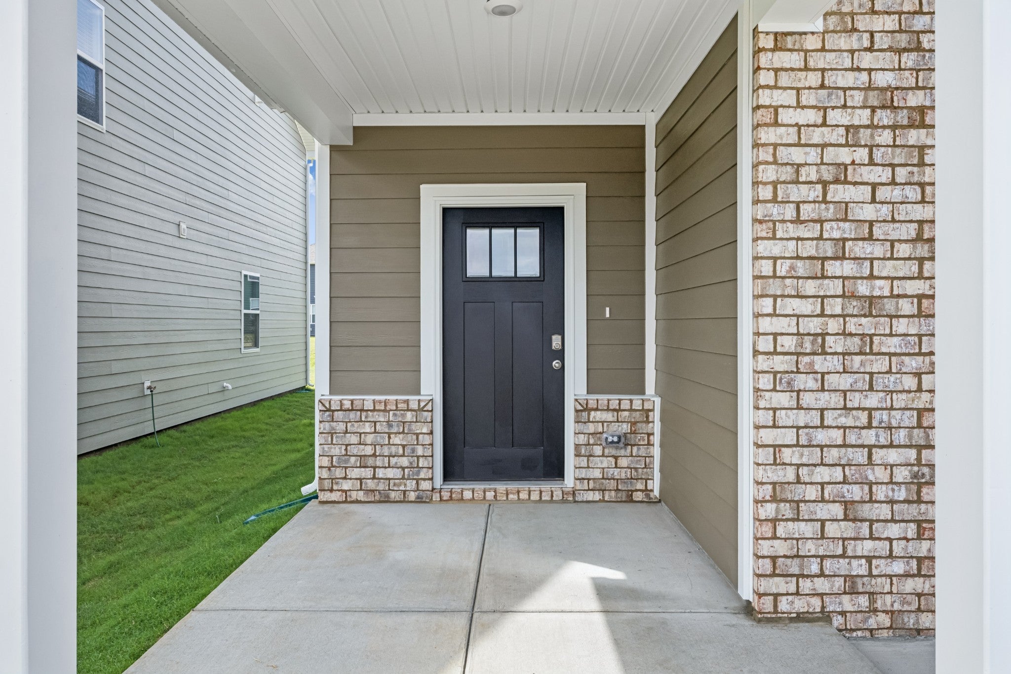 2220 Cheltenham Pl