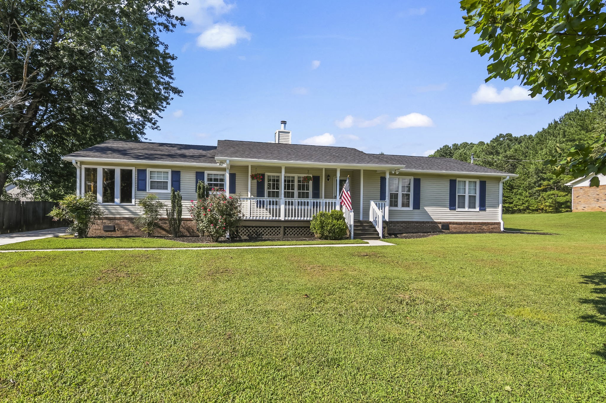 225 Hughes Rd