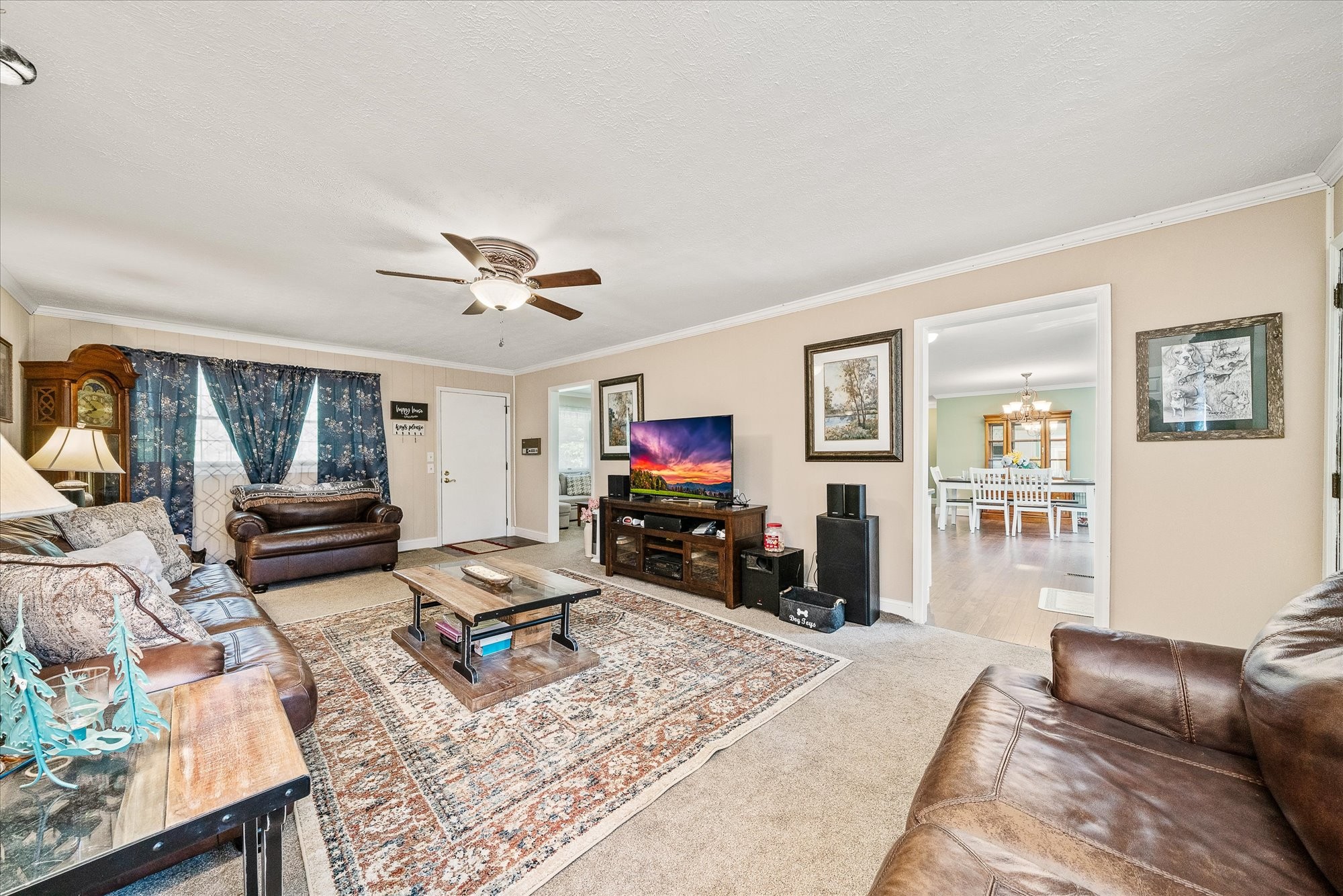 221 Magnolia Rd