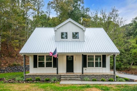 MLS: 2798076