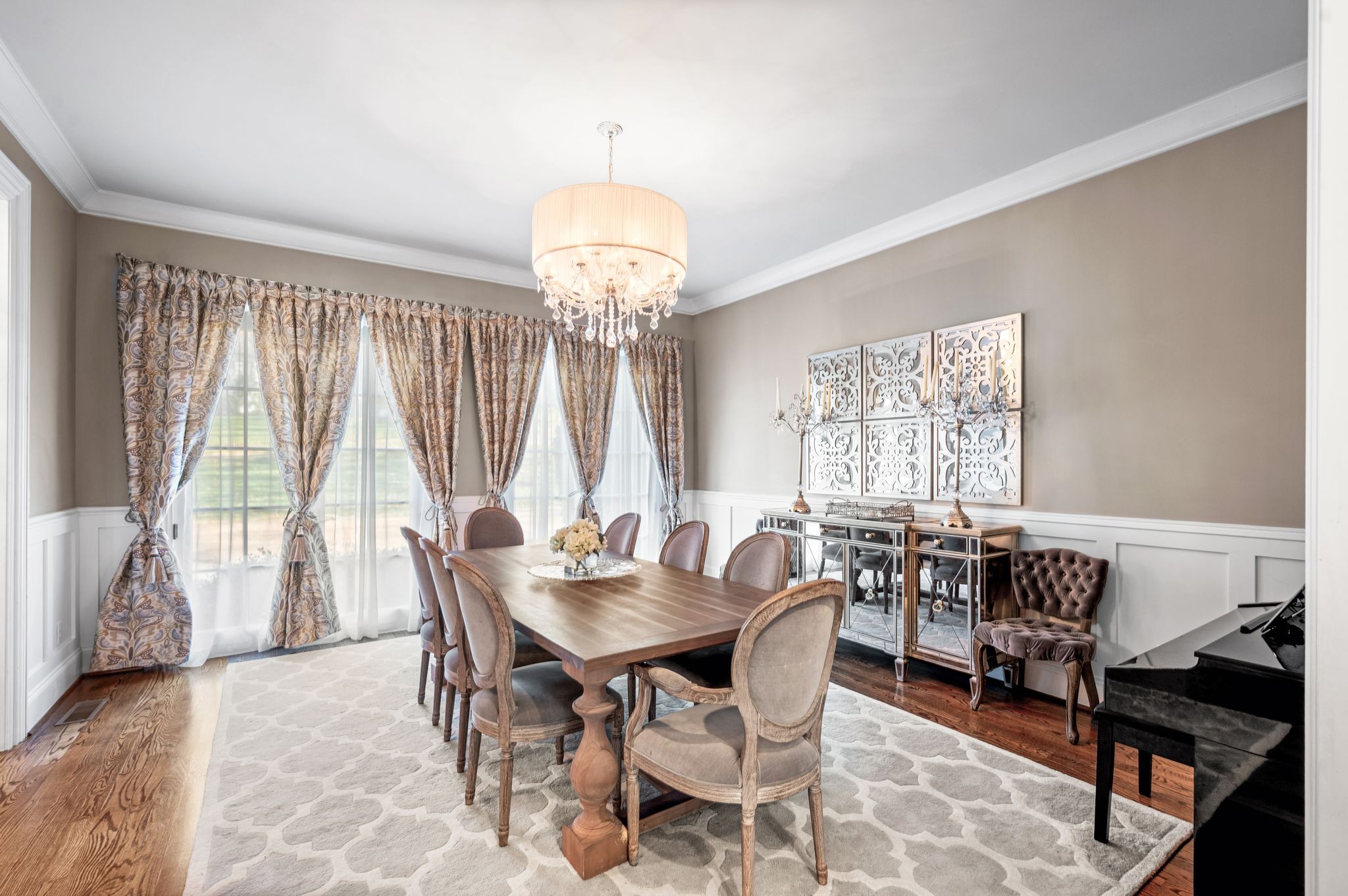 Nashville, Tennessee 37215, United States, 5 Bedrooms Bedrooms, ,5 BathroomsBathrooms,Residential,Active,256952