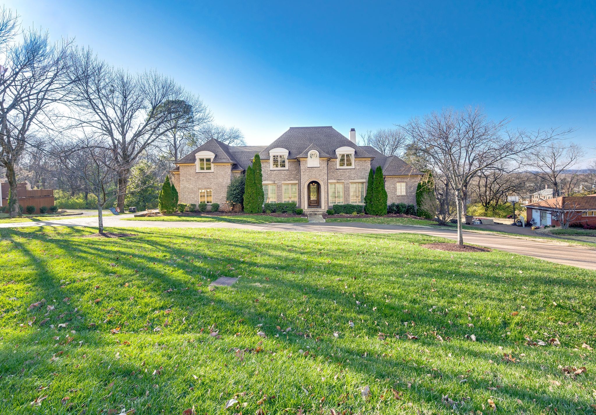 Nashville, Tennessee 37215, United States, 5 Bedrooms Bedrooms, ,5 BathroomsBathrooms,Residential,Active,256952 Nashville, Tennessee 37215, United States, 5 Bedrooms Bedrooms, ,5 BathroomsBathrooms,Residential,Active,256952