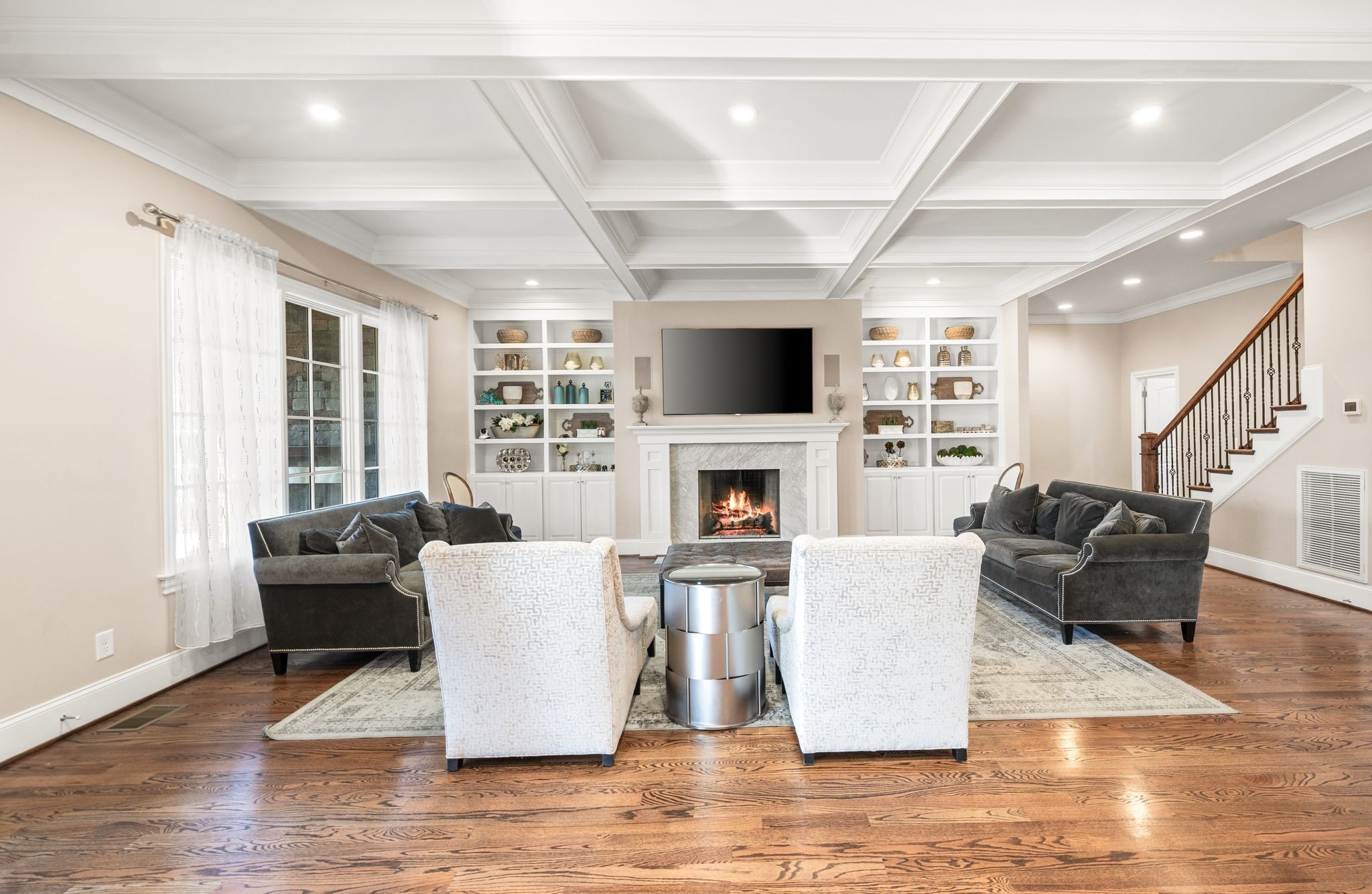 Nashville, Tennessee 37215, United States, 5 Bedrooms Bedrooms, ,5 BathroomsBathrooms,Residential,Active,256952