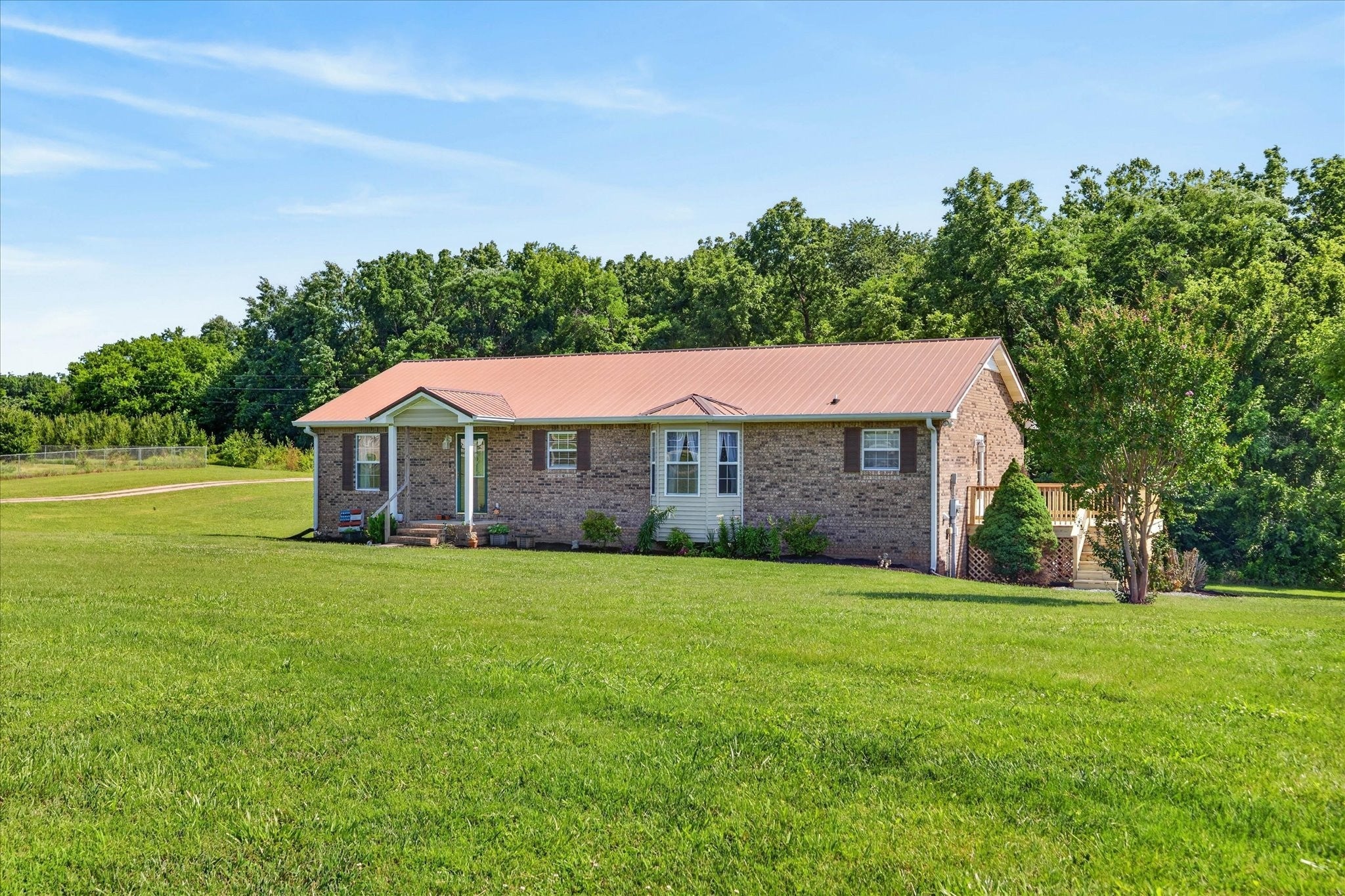 6702 Highway 41 N