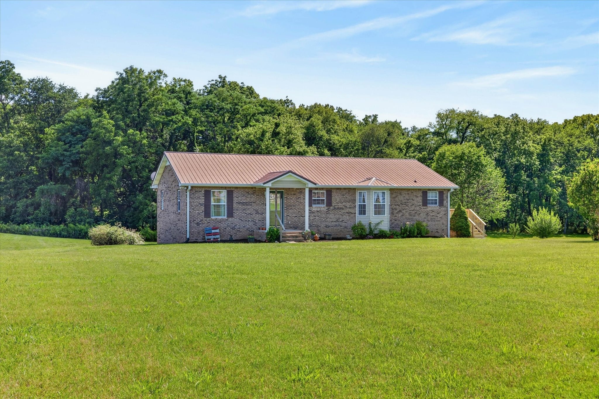 6702 Highway 41 N