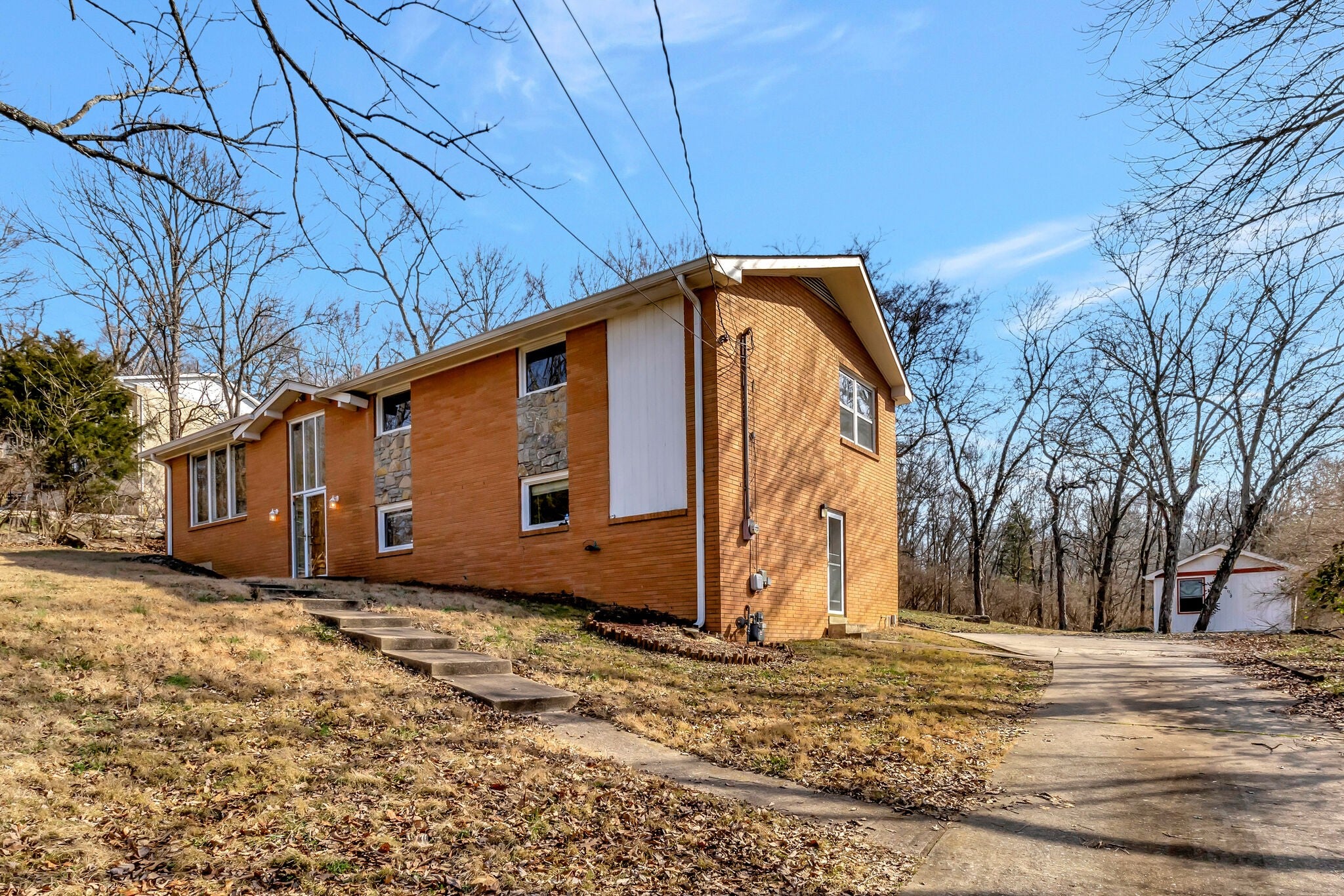 6469 Fleetwood Dr