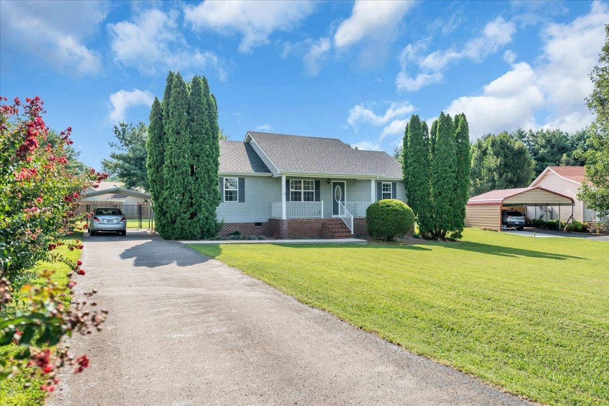 50 Regan Ct