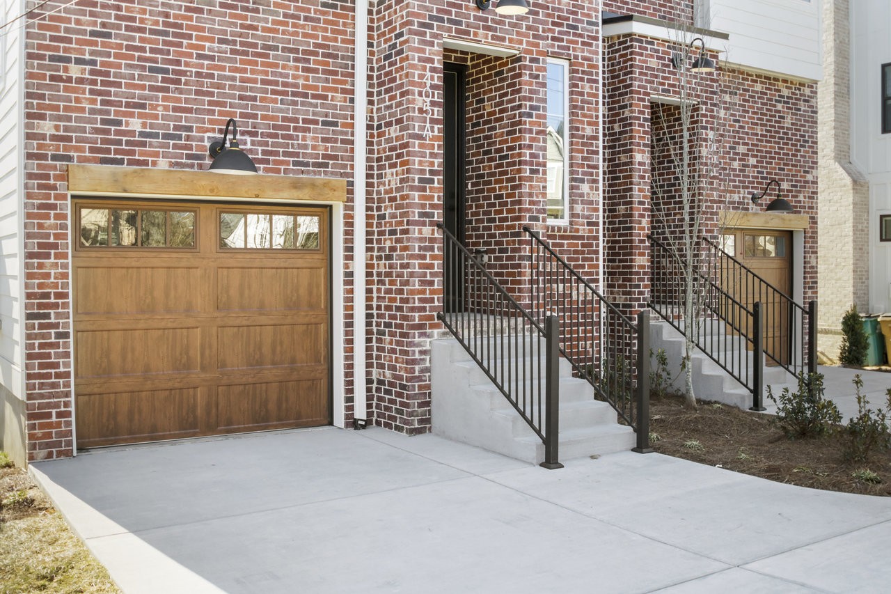 405A Saint Francis Ave