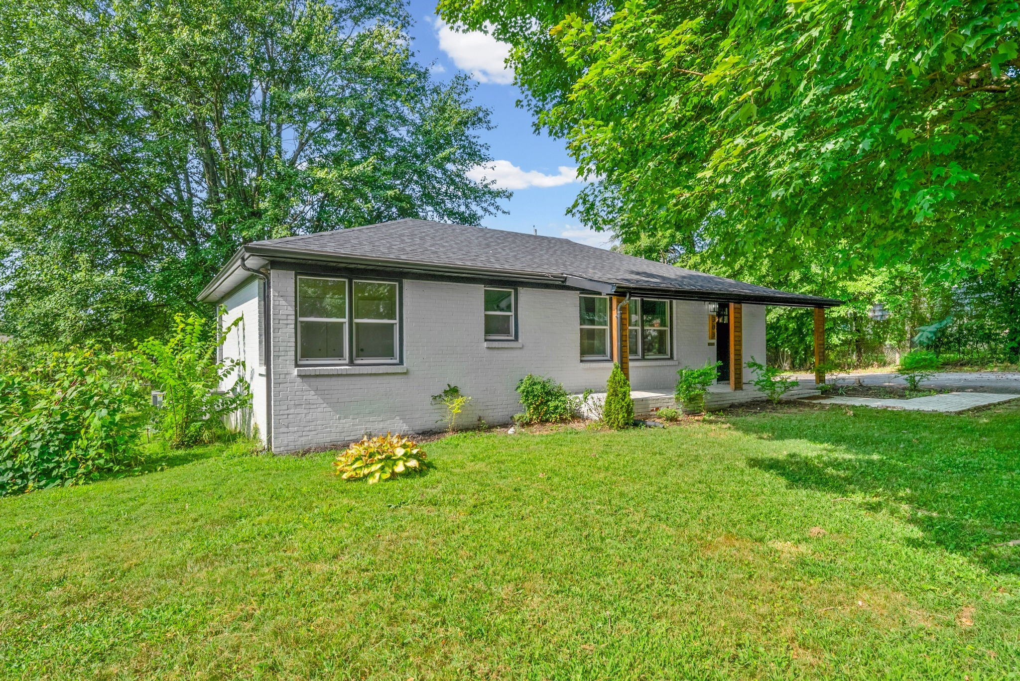 303 Jessie Ave