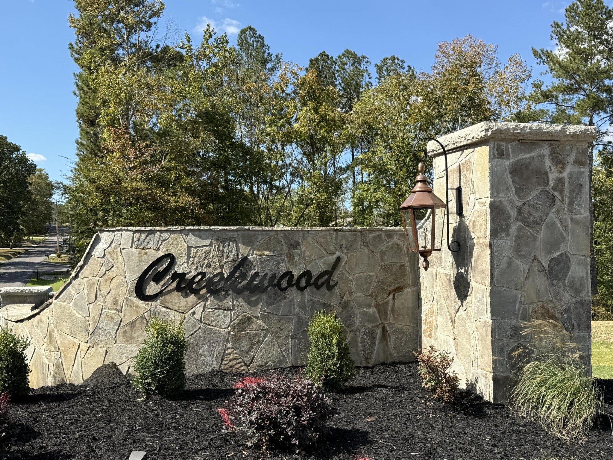 1 Creekwood
