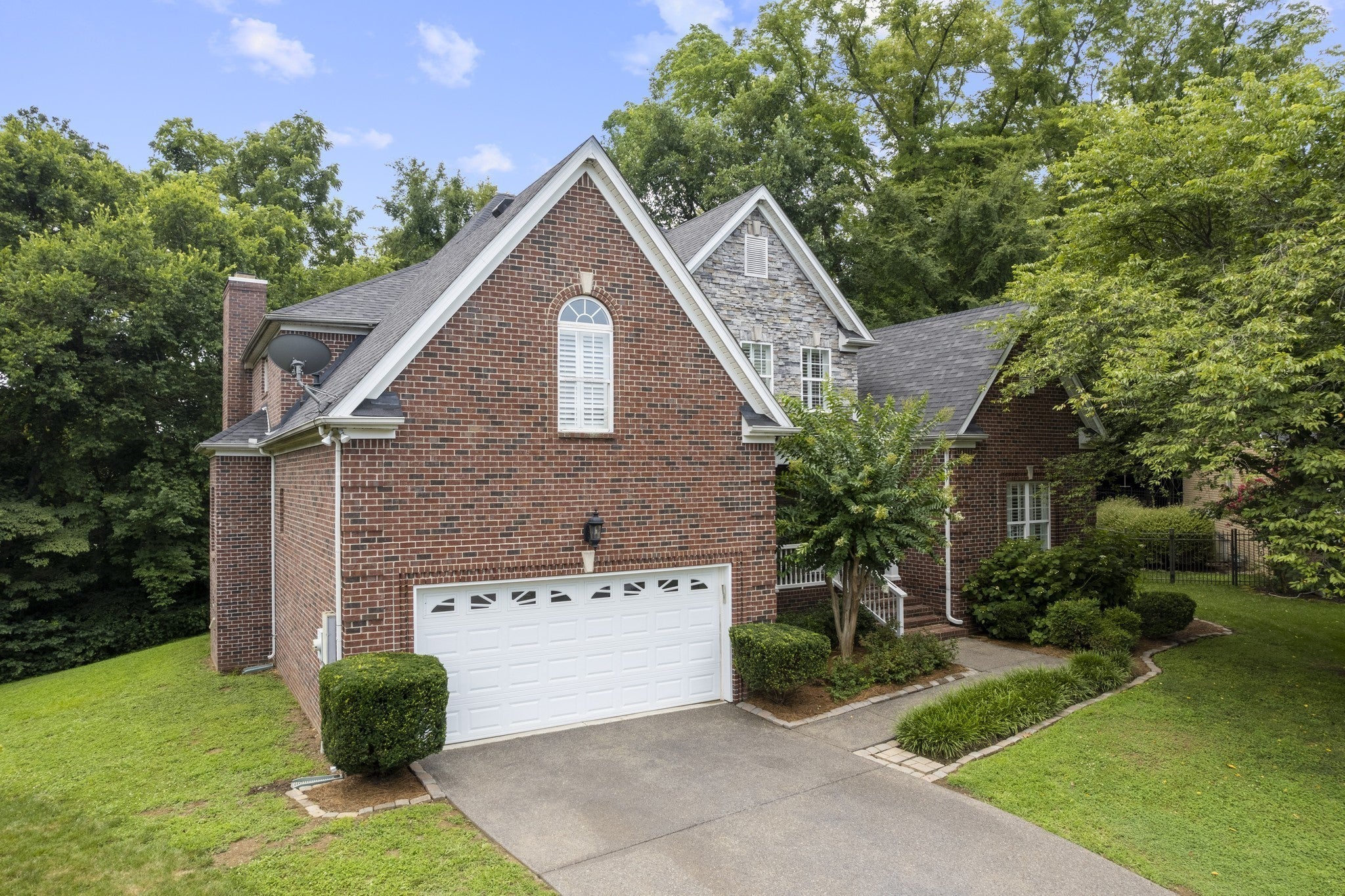 4-bed home for rent in Brentwood, TN 37027, 1015 Crimson Clover Dr 1015 Crimson Clover Dr, Brentwood TN 37027 4-bed home, photo 3 of 33