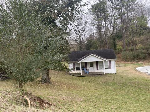 831 Cumberland Dr Clarksville TN 37040