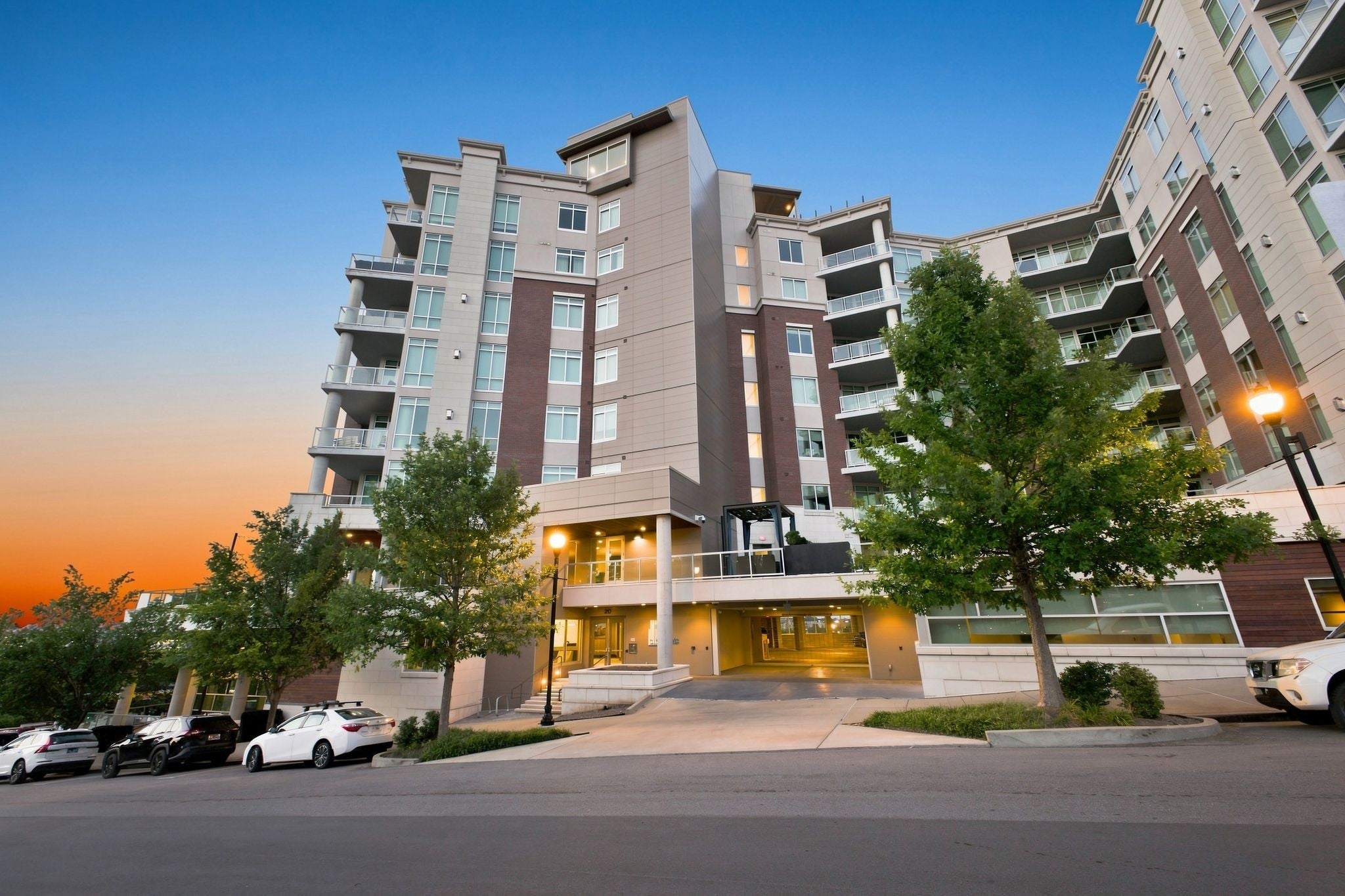 20 Rutledge St 411