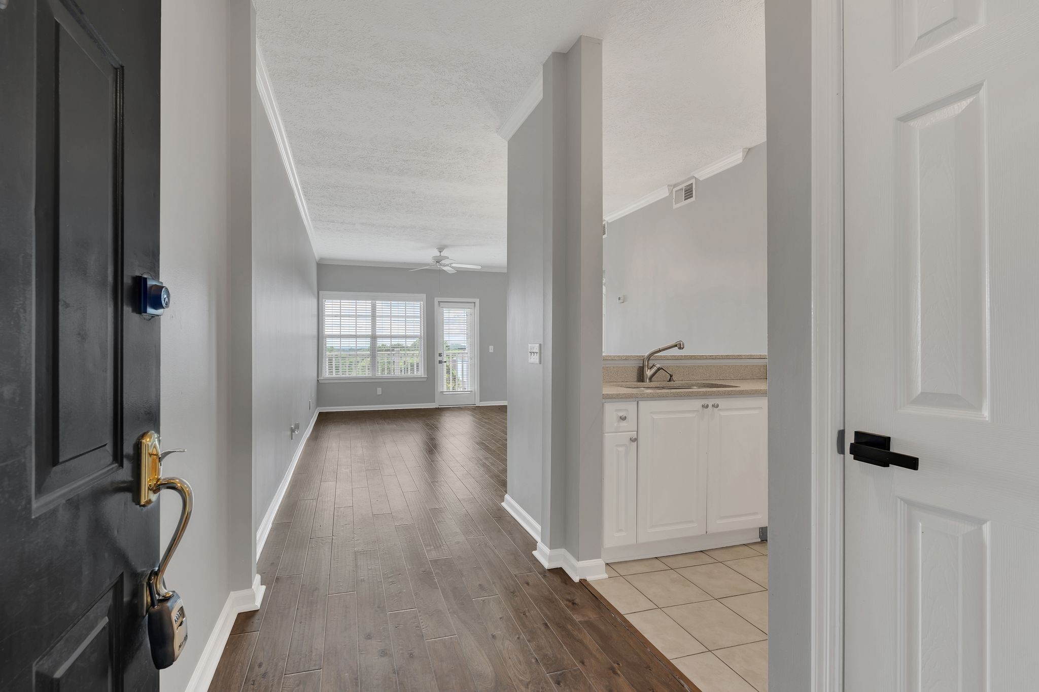 2025 Woodmont Blvd 209