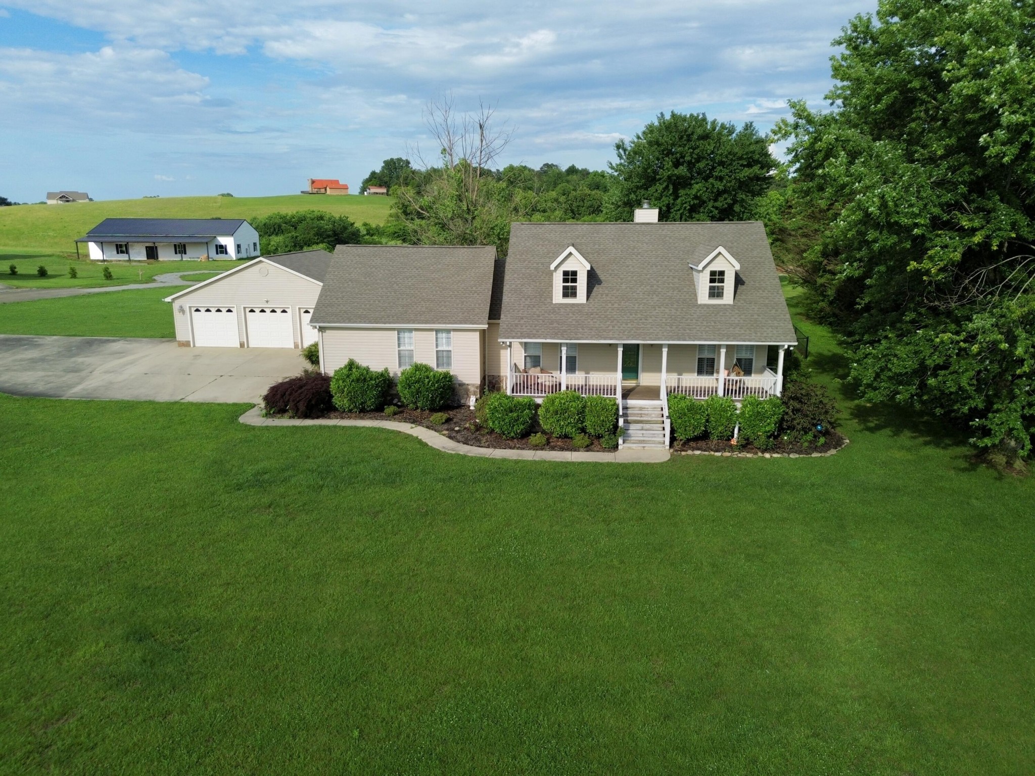 799 Riverbend Drive
