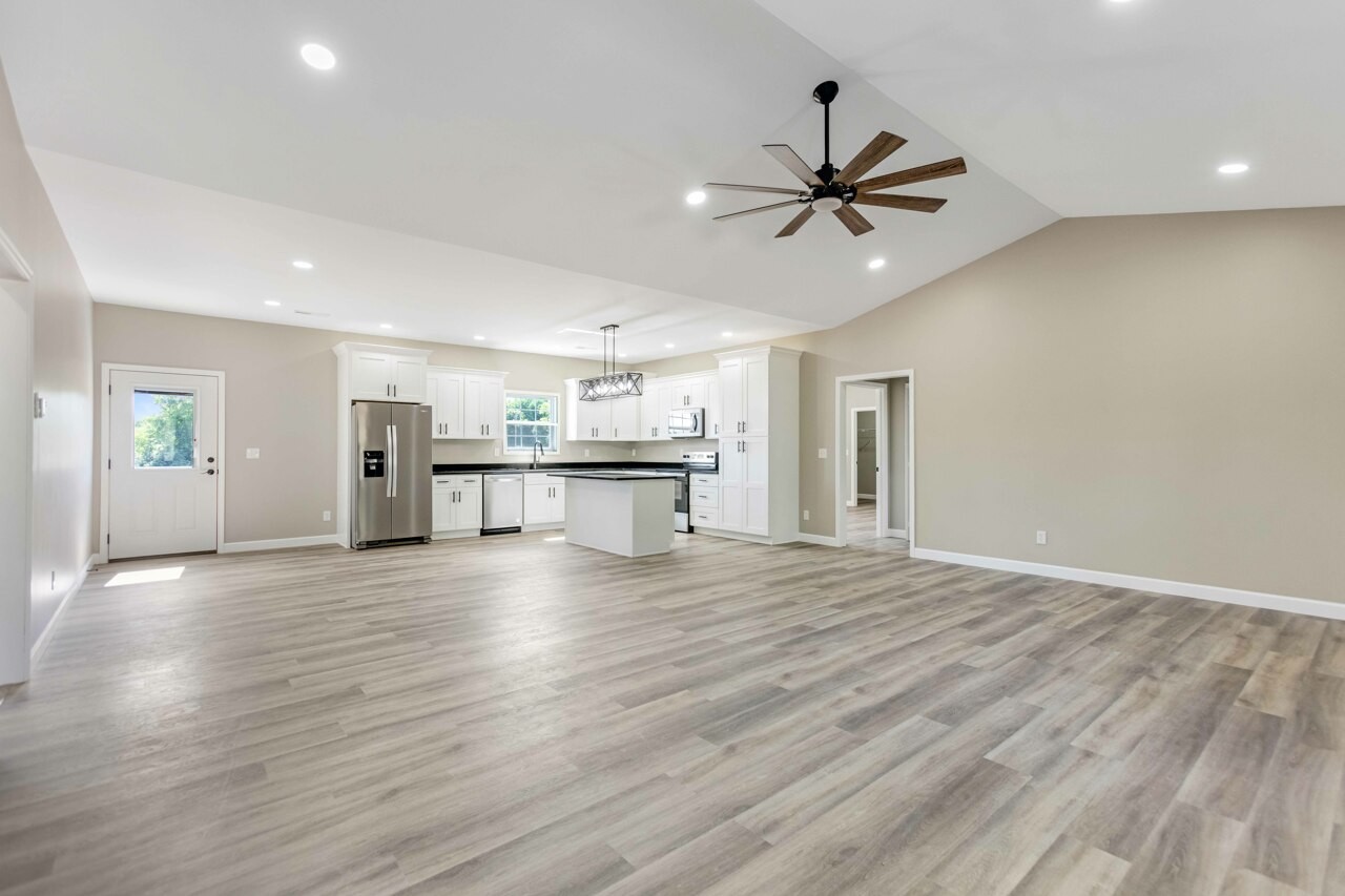 146 Carl Williams Rd