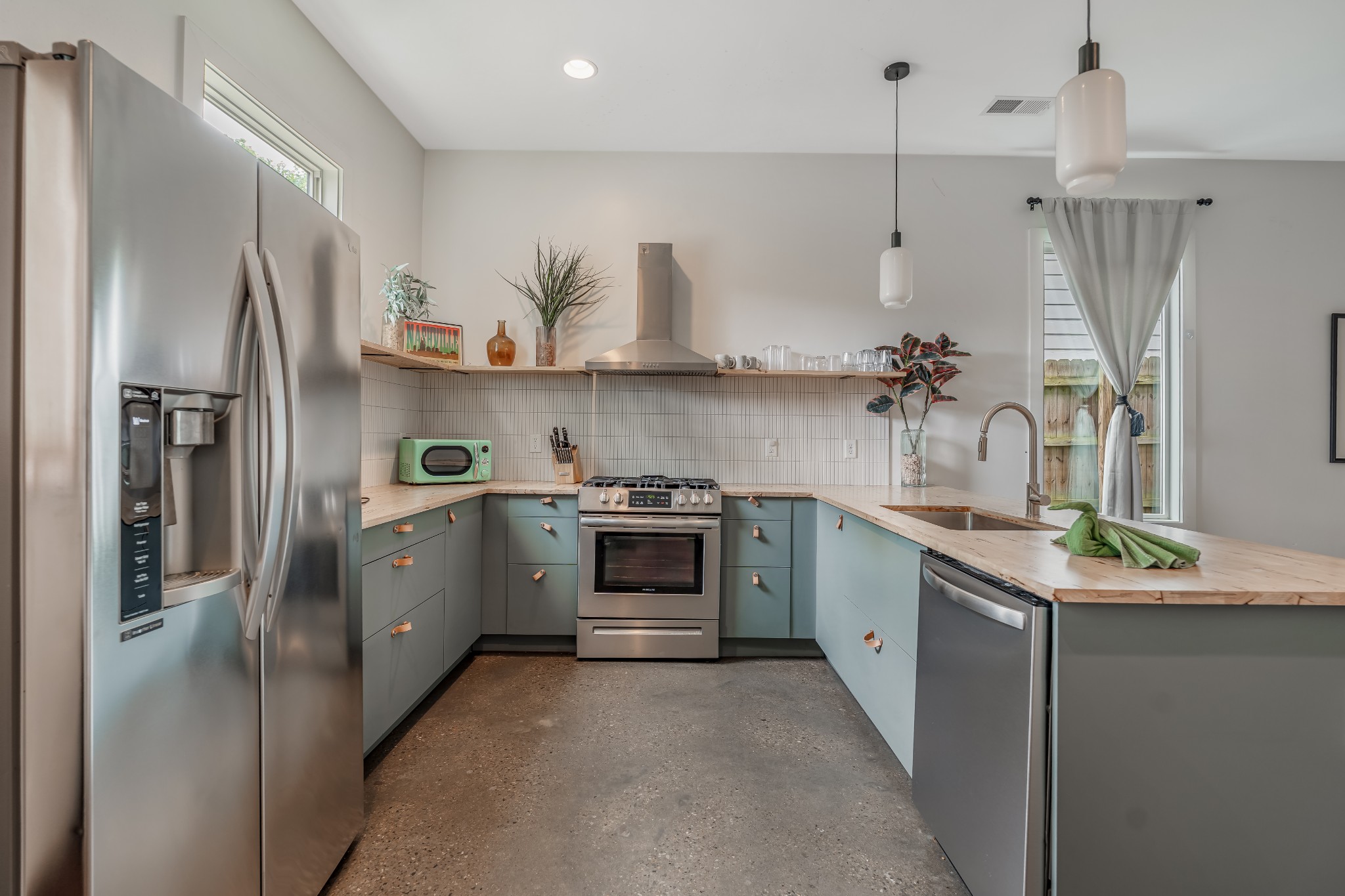 Middle Tennessee Properties 4 203 N 9th Street