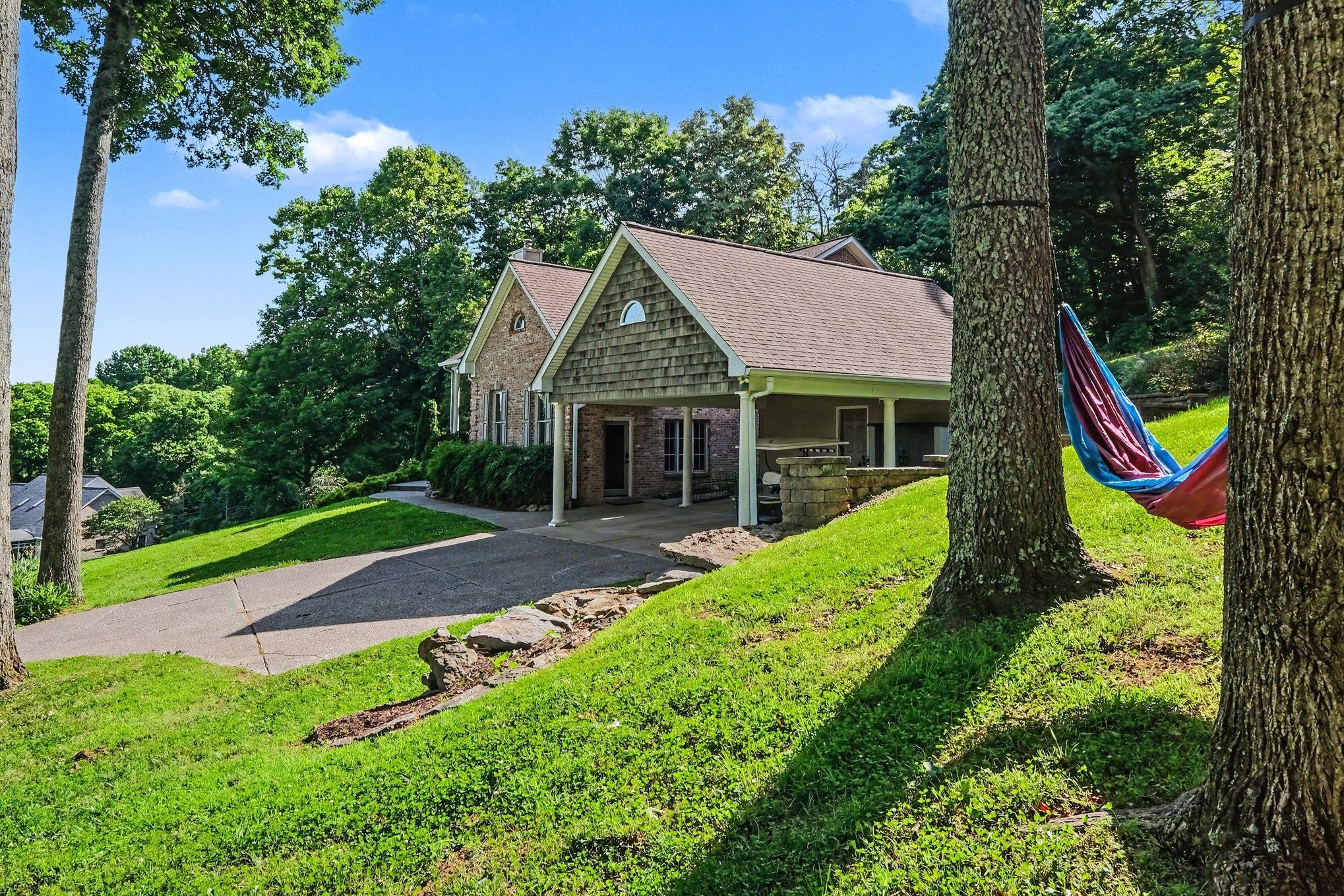 4478 Gosey Hill Rd, Franklin TN 37064 3-bed home, photo 2 of 30