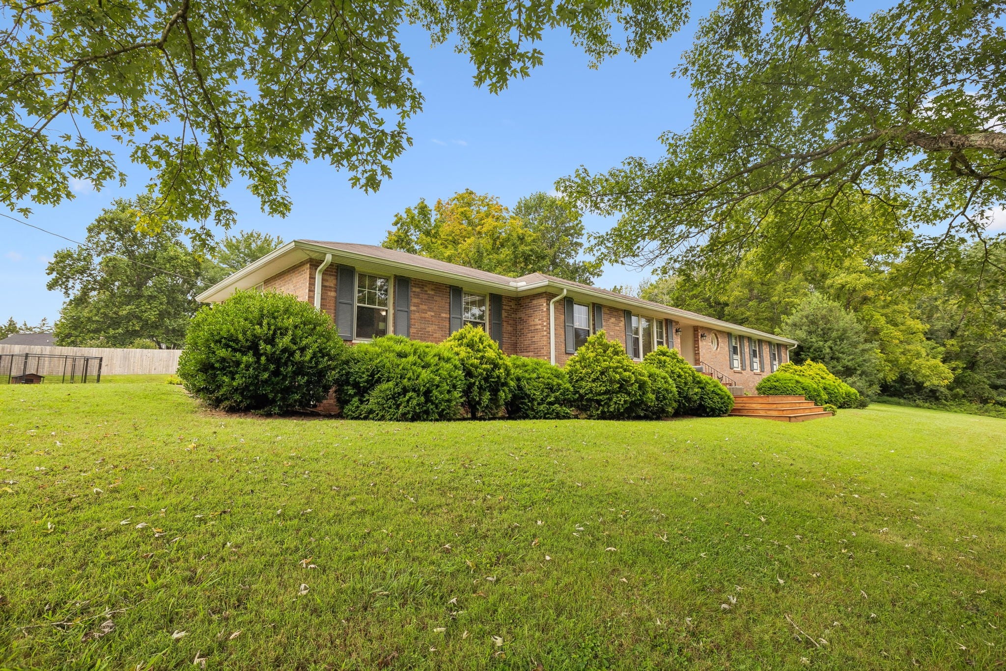 2056 Dade Cir