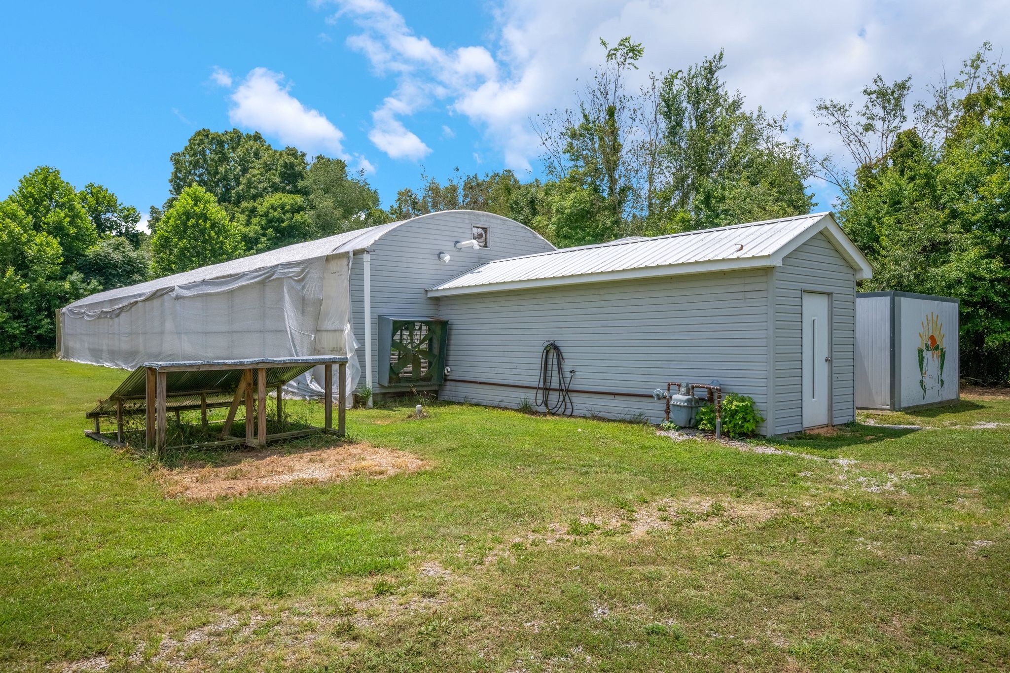 1201 Eno Rd