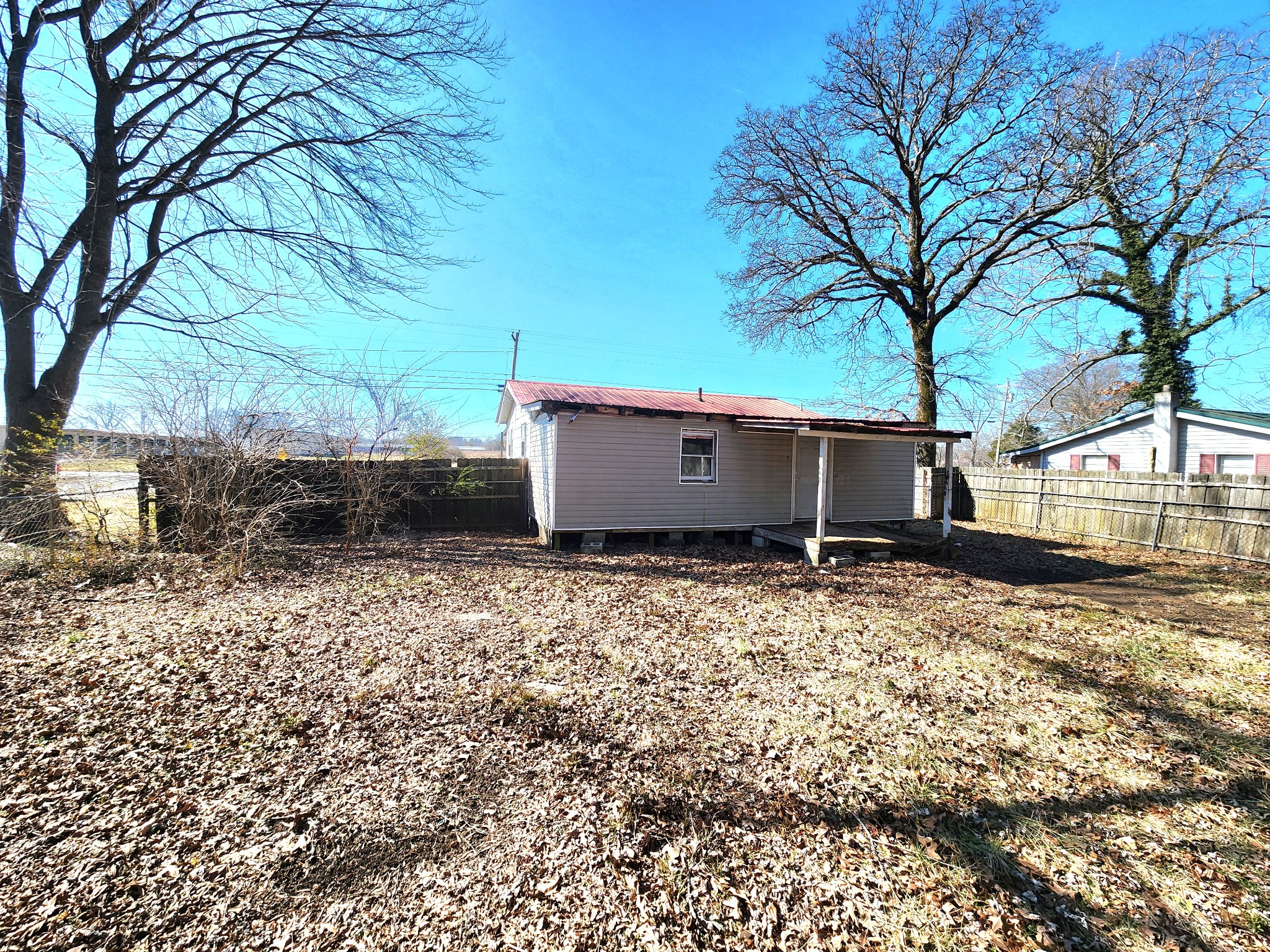 1102 N Washington St