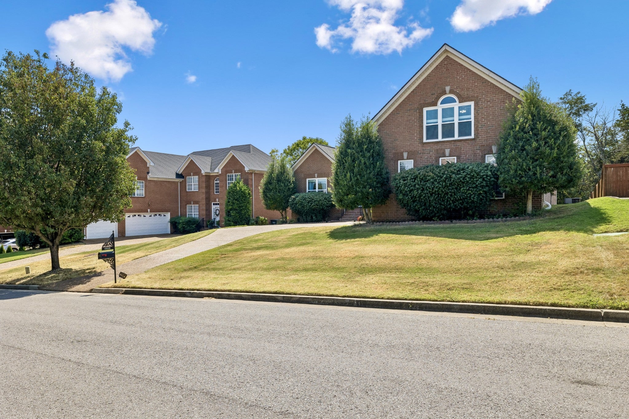 5636 Cedar Rock Dr