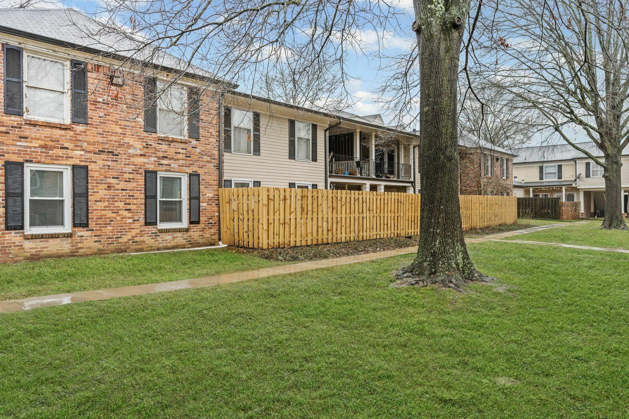 5025 Hillsboro Pike 20E