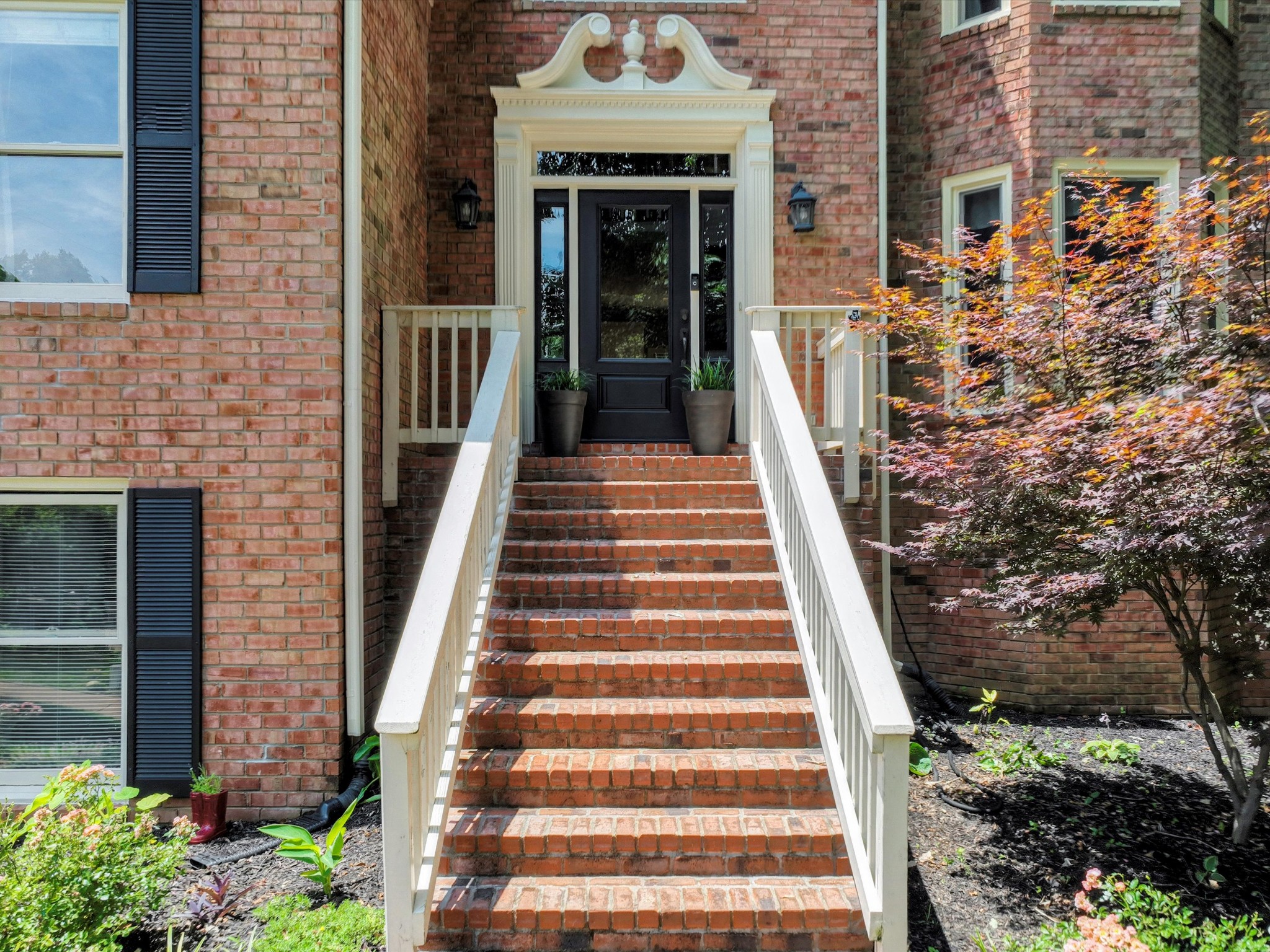 1585 Fawn Creek Ct