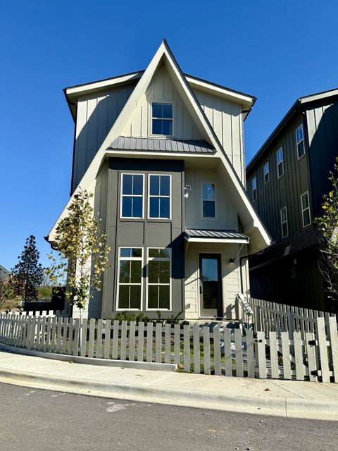 531 Midnight Way Nashville TN 37209