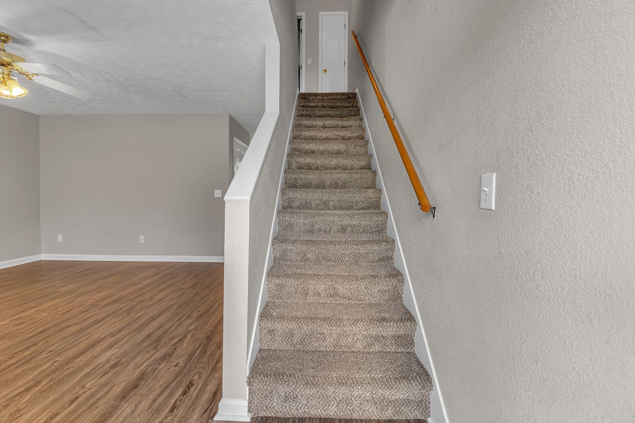 1514 Center Pointe Dr