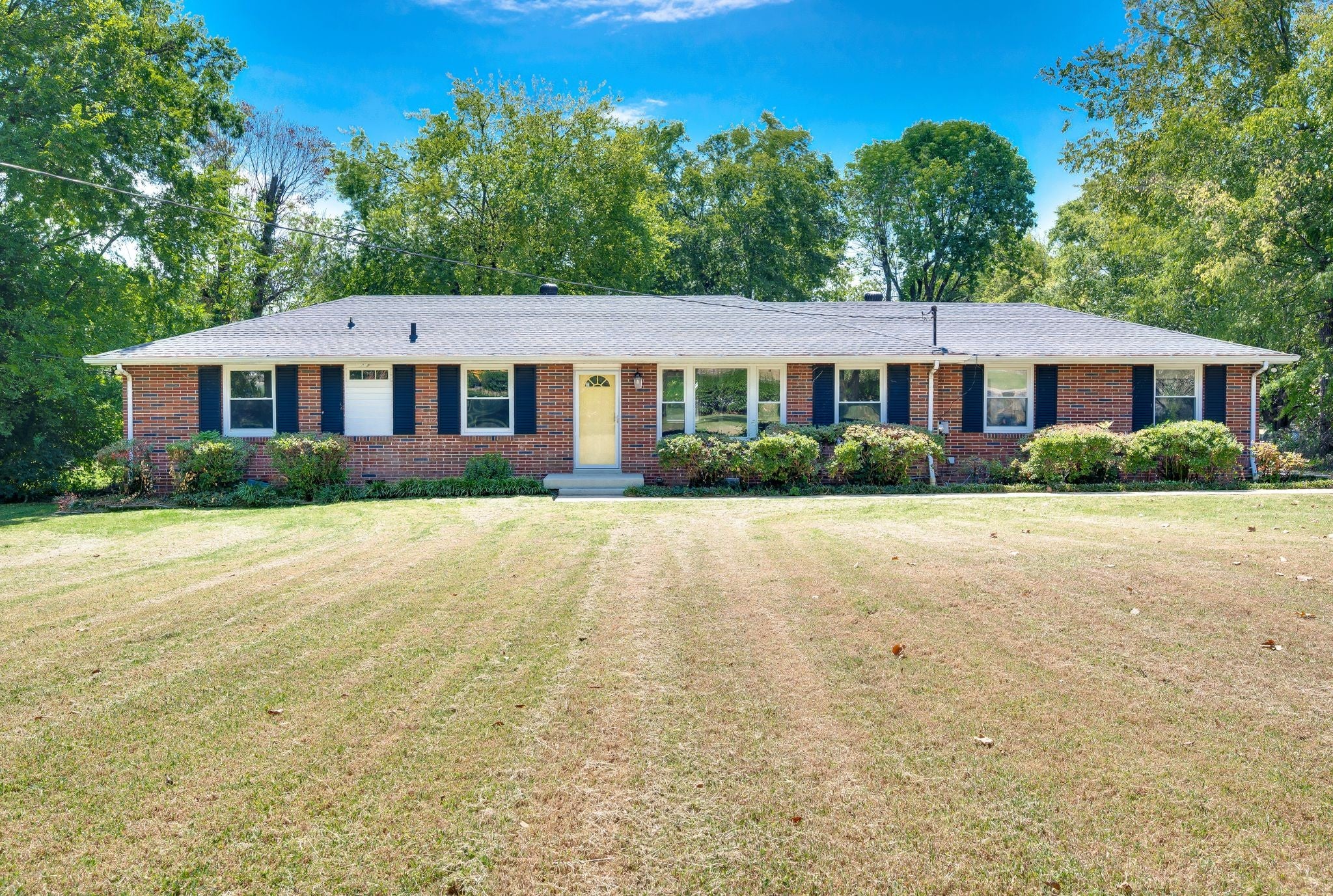 570 Joyce Ln