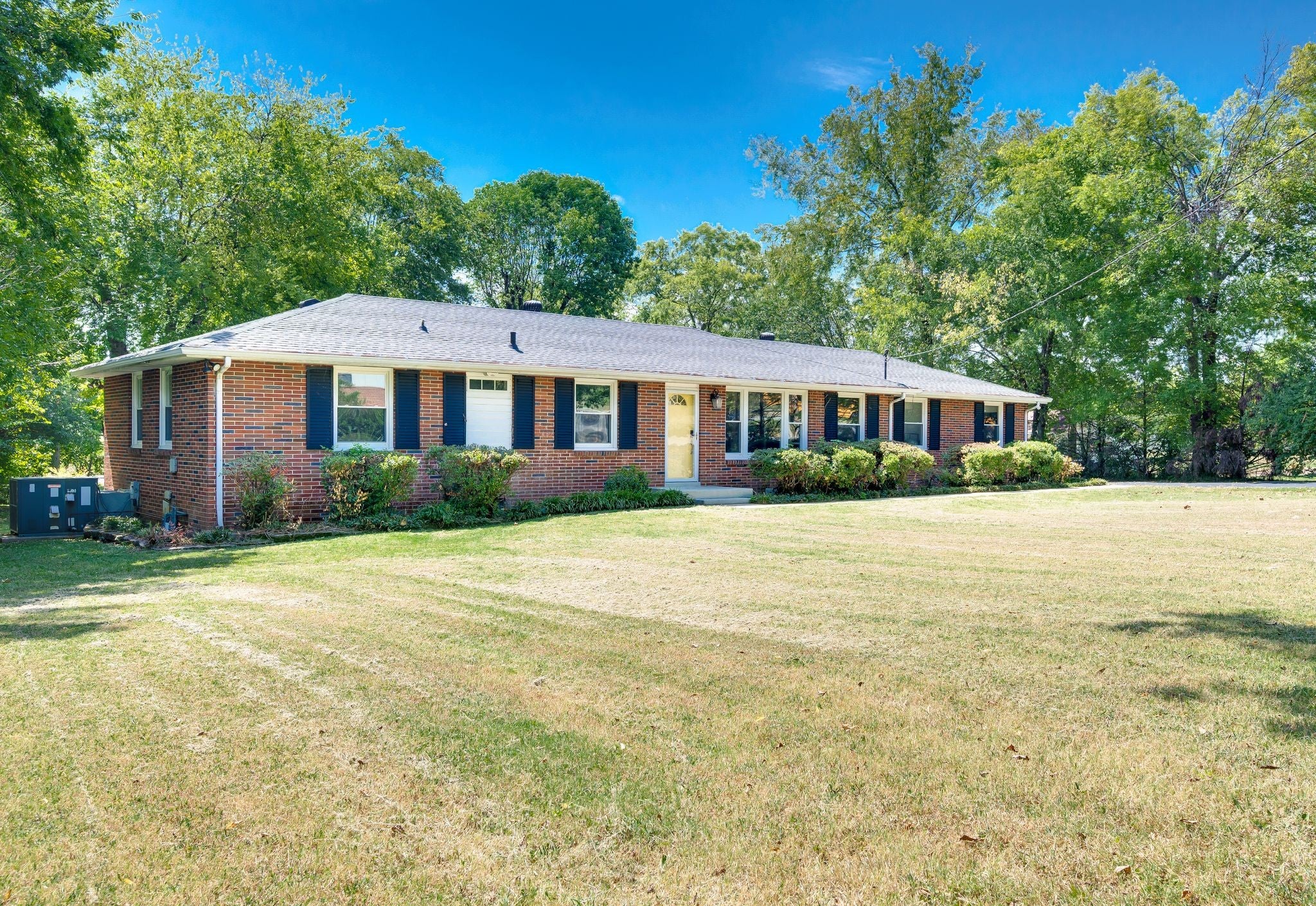 570 Joyce Ln