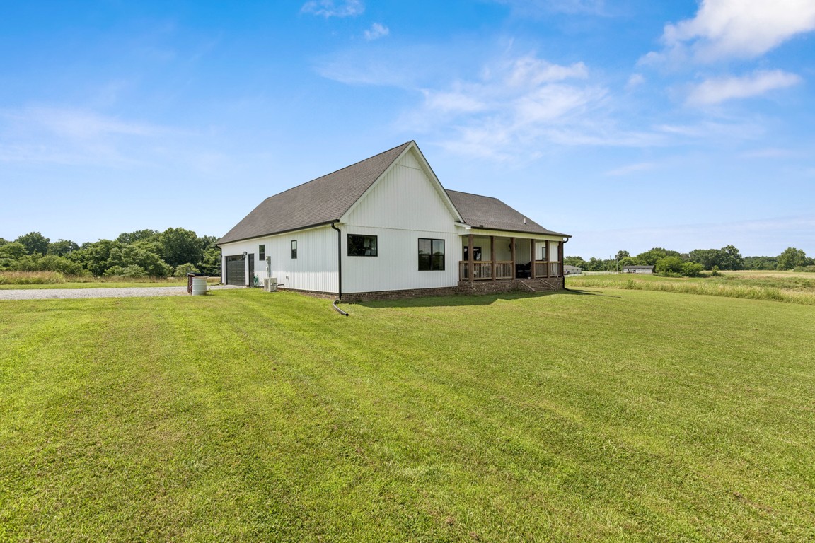 2590 Oakdale Rd