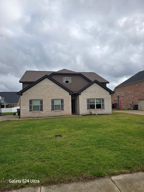 605 Eagleview Dr Eagleville TN 37060
