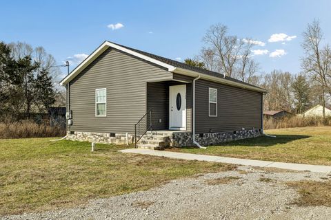 124 Lp Bradford Rd Estill Springs TN 37330