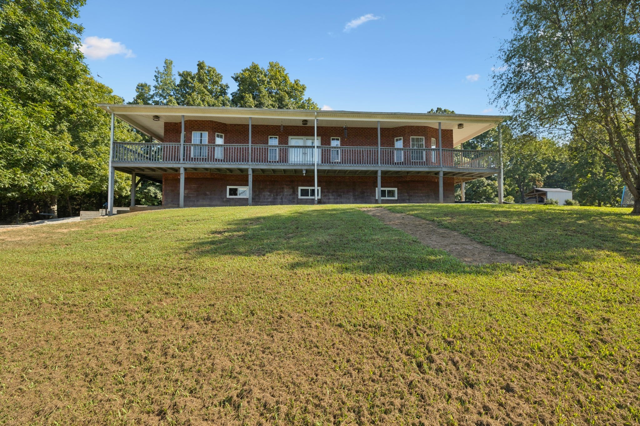 1018 Pleasant Valley Rd