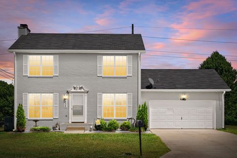 334 Yankee Dr Clarksville TN 37042