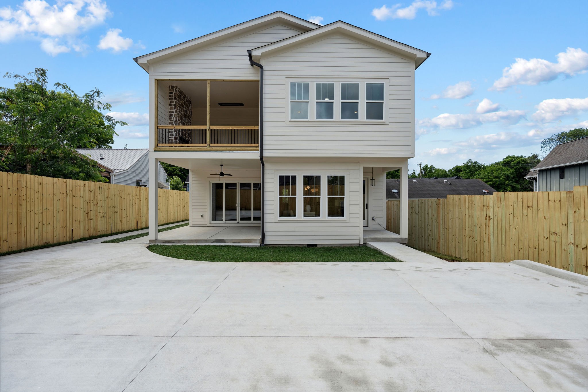 69 Creighton Ave